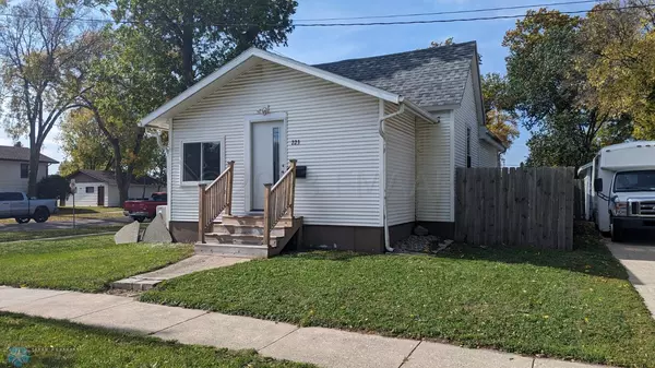 Fargo, ND 58103,223 23 ST S