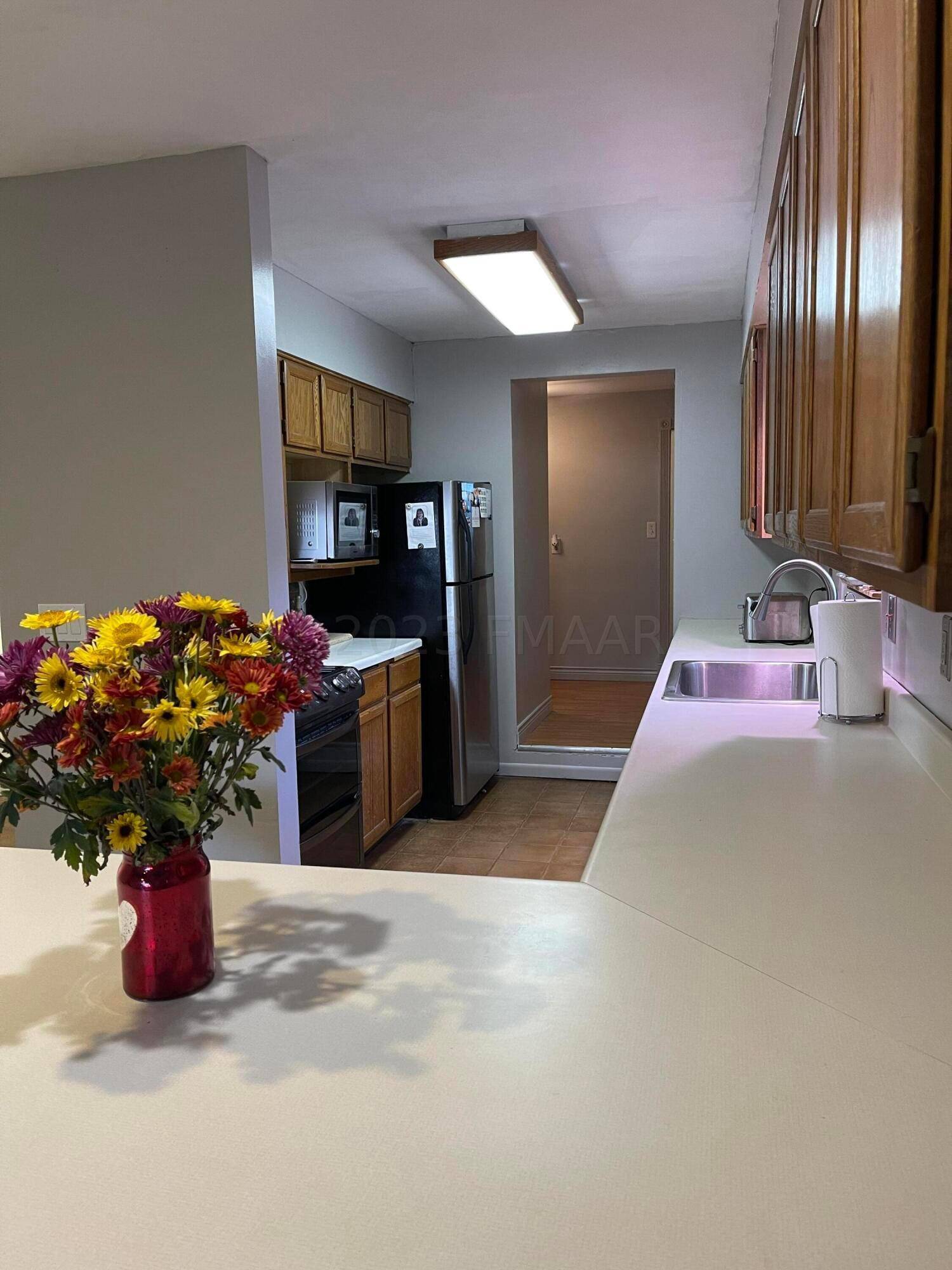 Fargo, ND 58102,1422 10 ST N