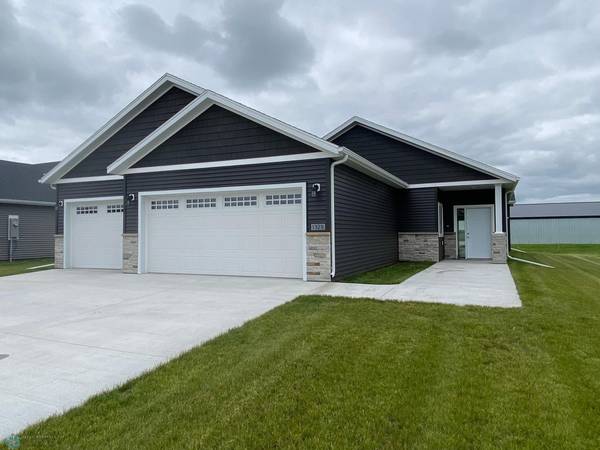 1328 SOUTHVIEW DR SW, Glyndon, MN 56547