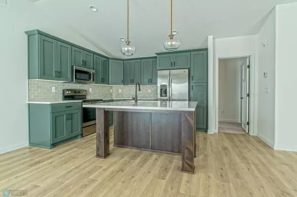 Horace, ND 58047,6741 72 AVE S