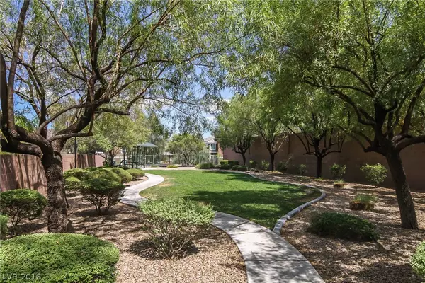 Henderson, NV 89052,716 WALTHAM HILLS ST