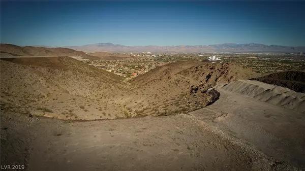649 DRAGON PEAK DR, Henderson, NV 89012