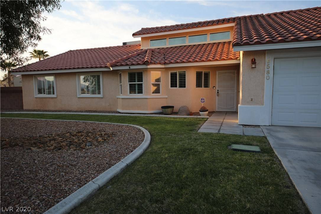 Las Vegas, NV 89131,6580 Whispering Sands DR