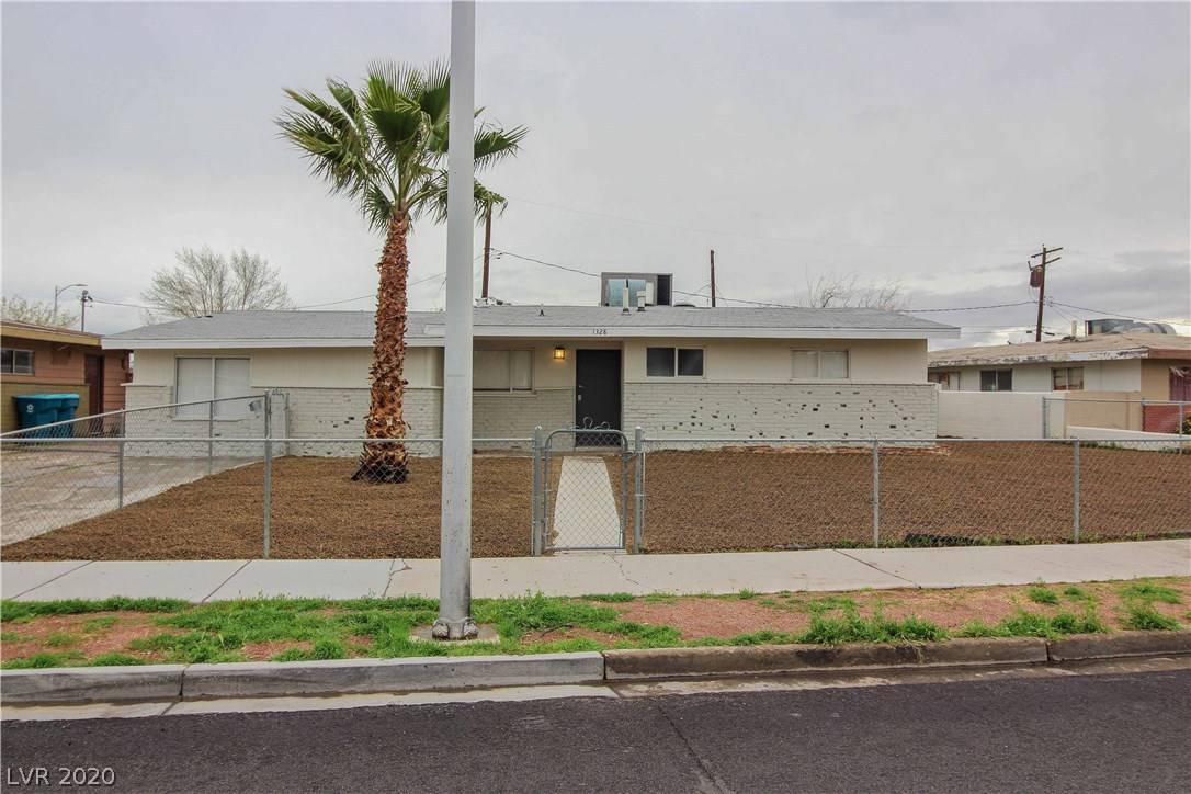 Las Vegas, NV 89108,1328 Silver Lake