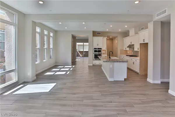 Las Vegas, NV 89135,11280 Granite Ridge #1123