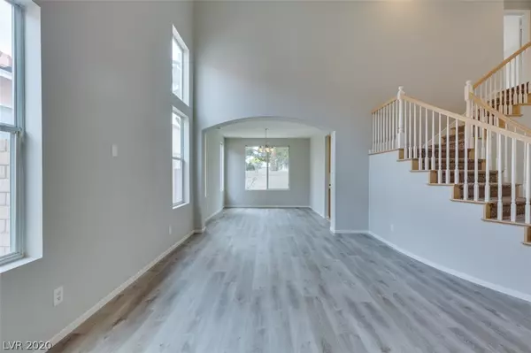 Las Vegas, NV 89147,4742 Poppywood