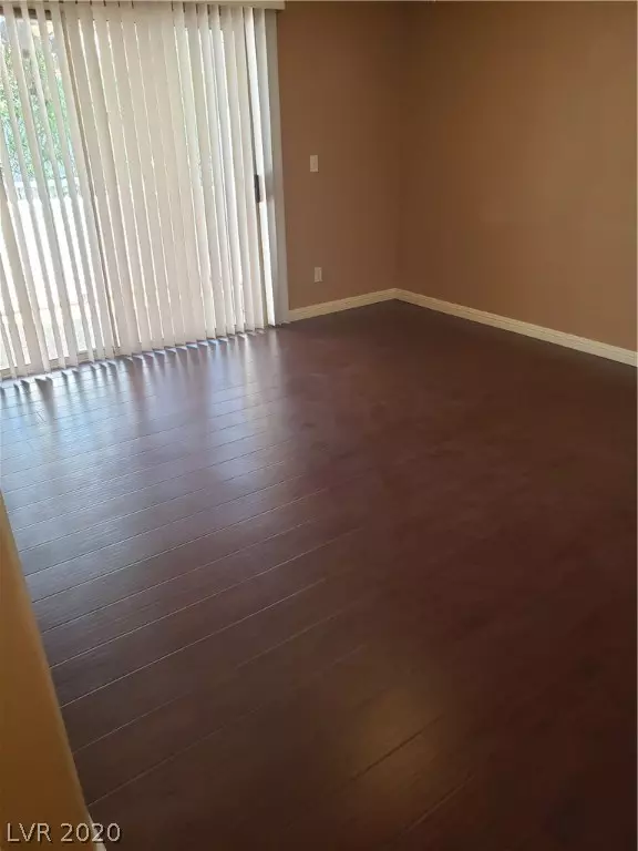 Las Vegas, NV 89120,3168 Tarpon DR #203