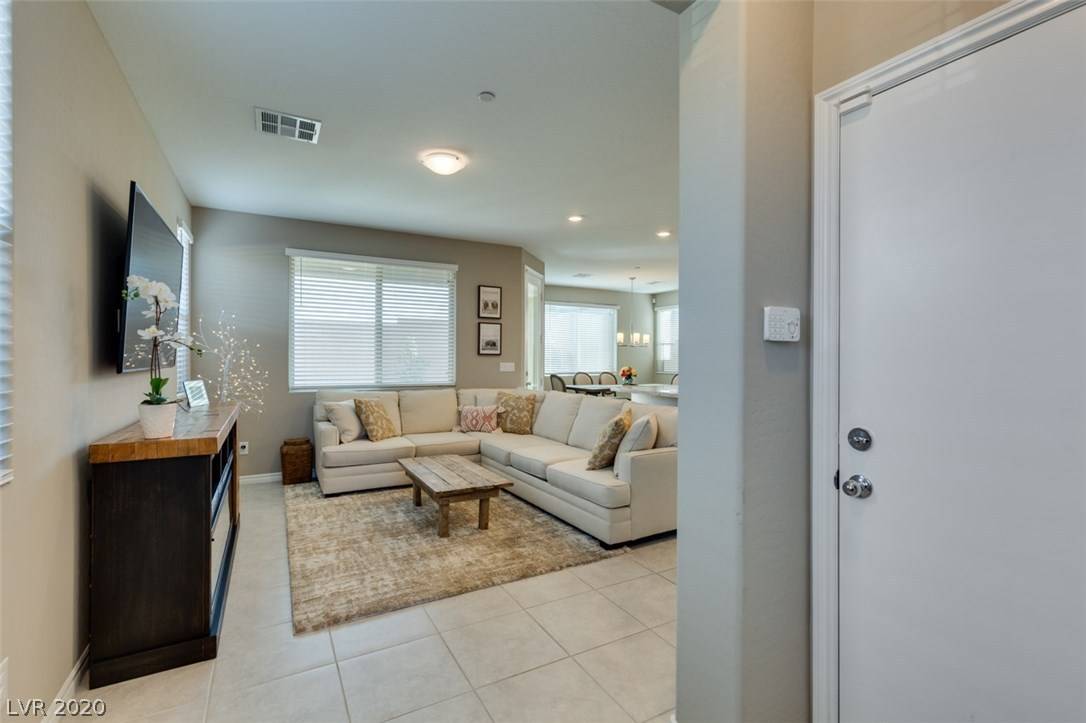 Henderson, NV 89052,3211 AZALEA RIDGE CT