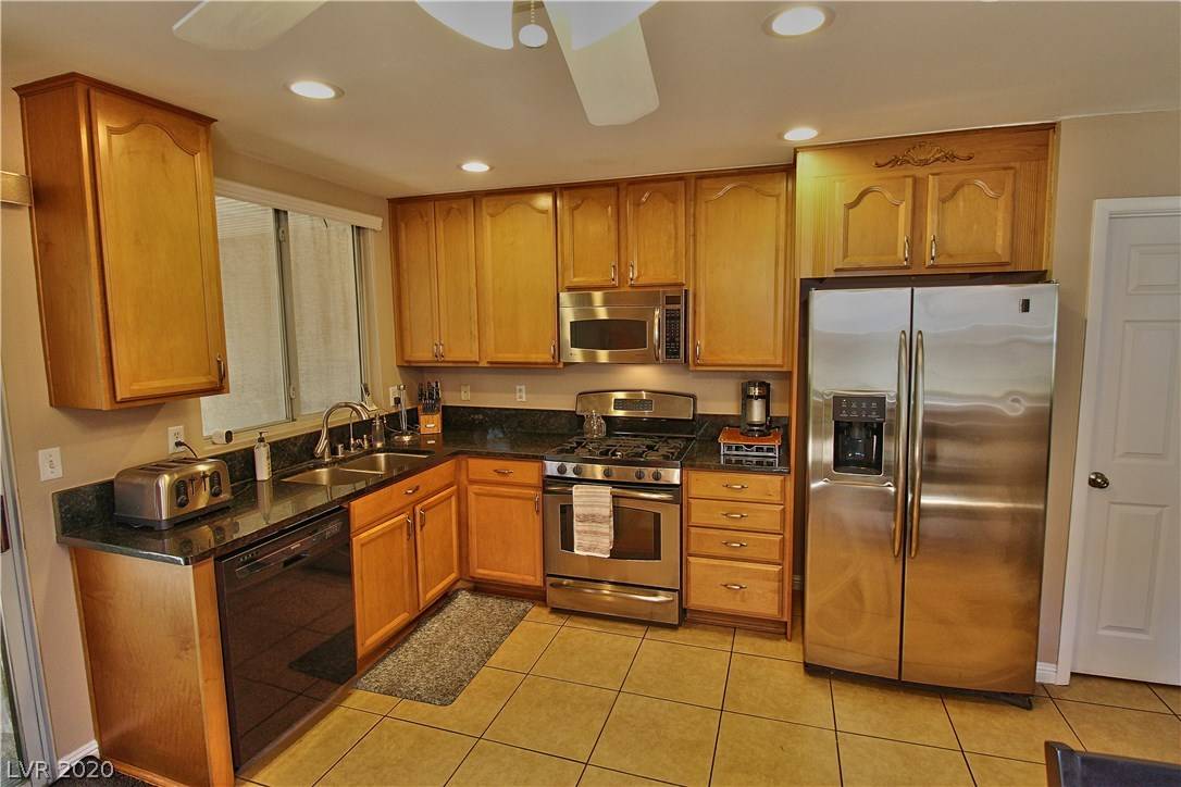 849 Cotton Wind, Henderson, NV 89011