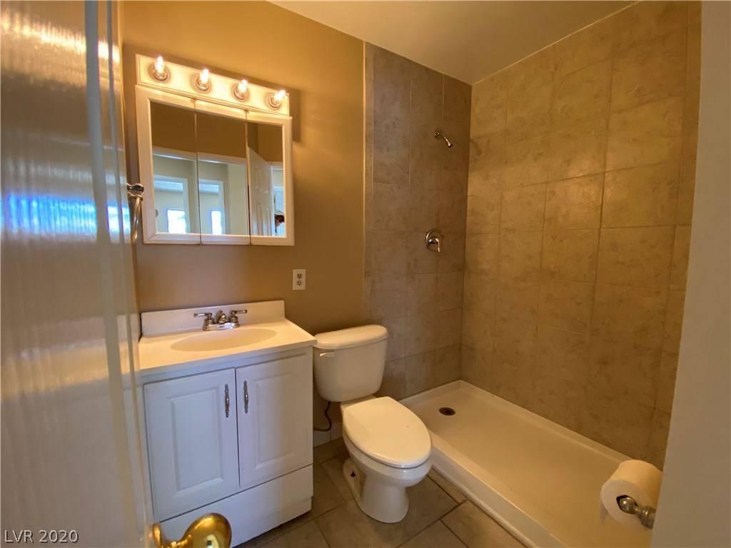 Las Vegas, NV 89108,1516 Saylor
