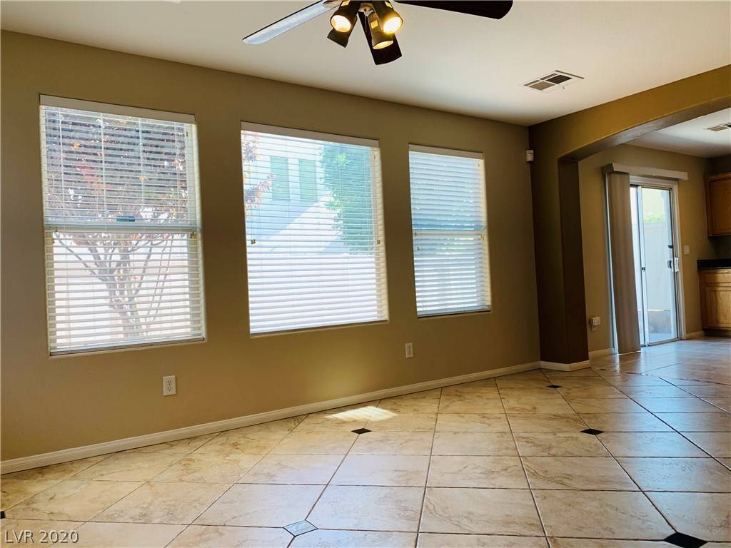 Las Vegas, NV 89149,9077 Alex Creek