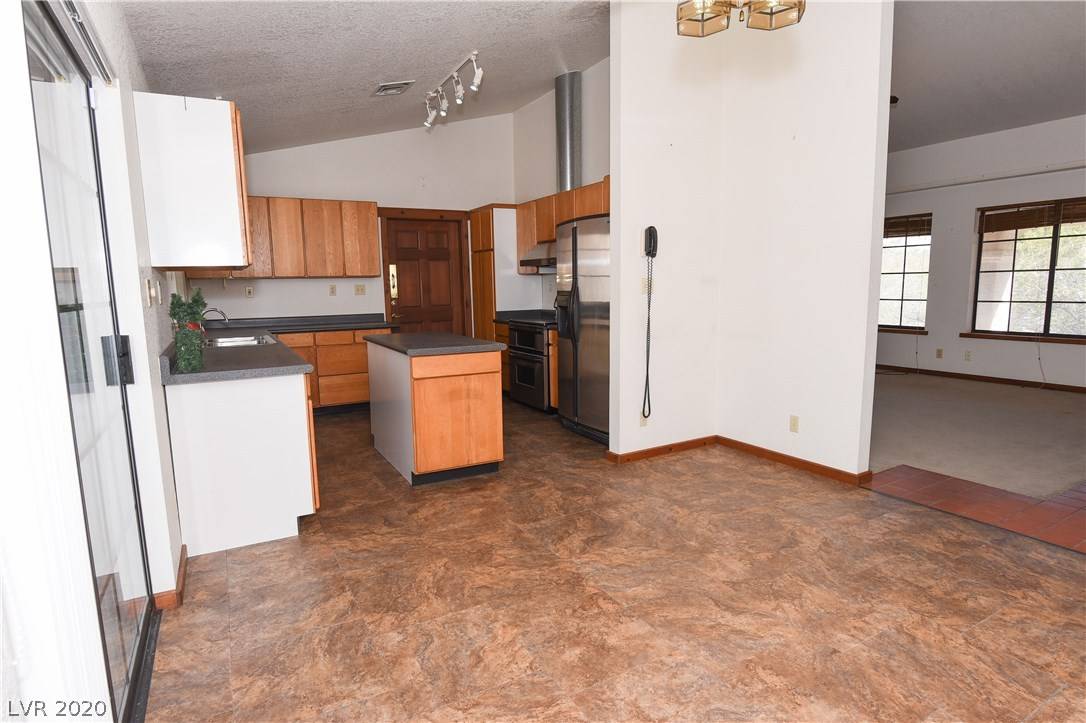Las Vegas, NV 89108,5572 Alfred DR