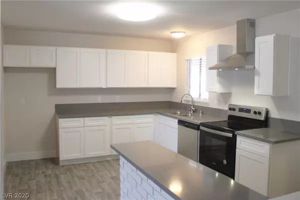 Las Vegas, NV 89107,4520 Amherst LN