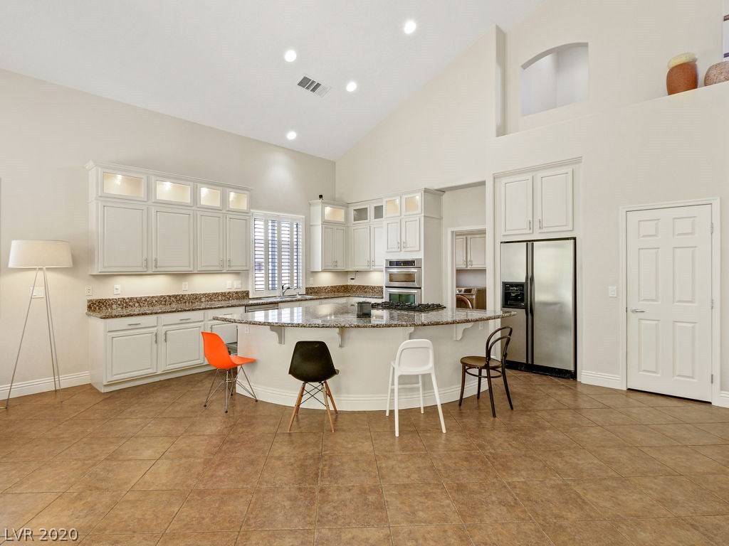 Las Vegas, NV 89138,11530 Velicata CT