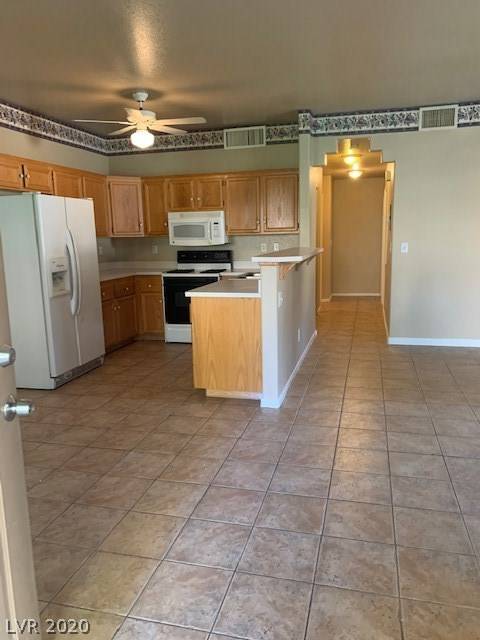 Las Vegas, NV 89156,2110 Los Feliz ST #1020