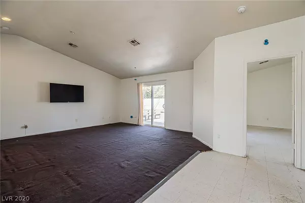 Las Vegas, NV 89106,1306 Tamerack AVE