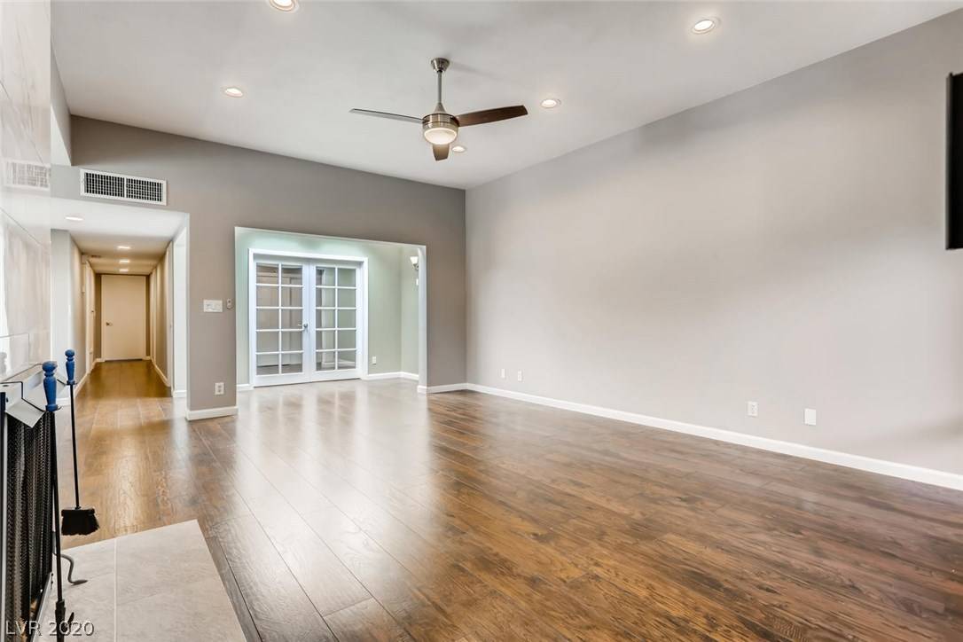 Las Vegas, NV 89121,3464 Manzano CIR