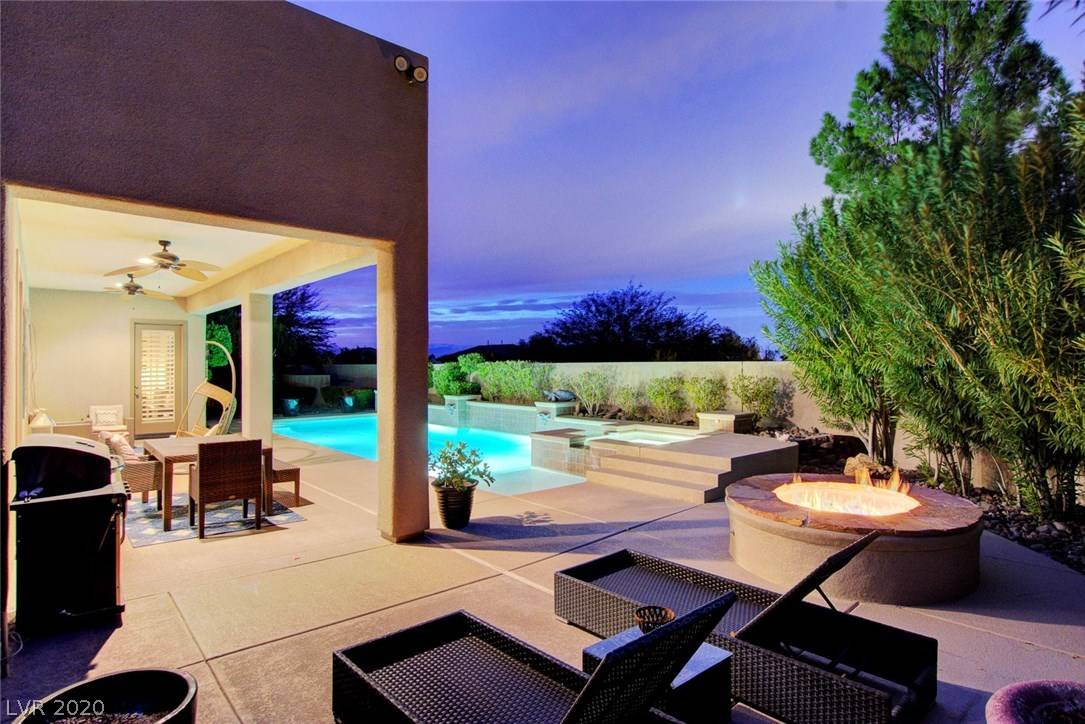 Henderson, NV 89052,22 DOUGLAS GROVE RD