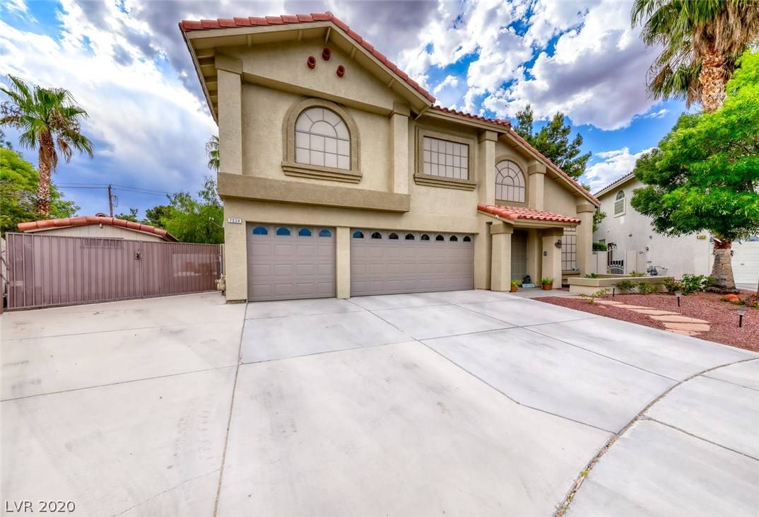 7524 Heather Knoll CIR, Las Vegas, NV 89129