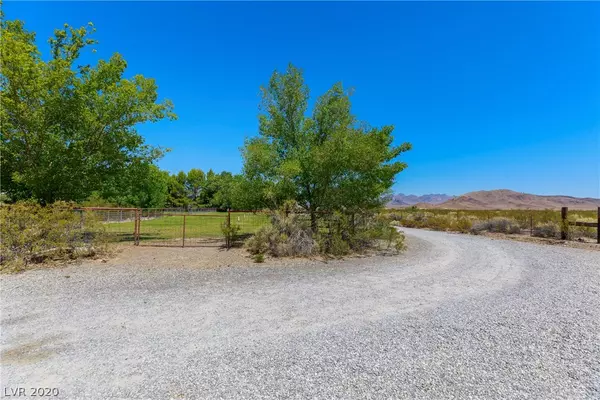 Indian Springs, NV 89018,868 Harnedy RD