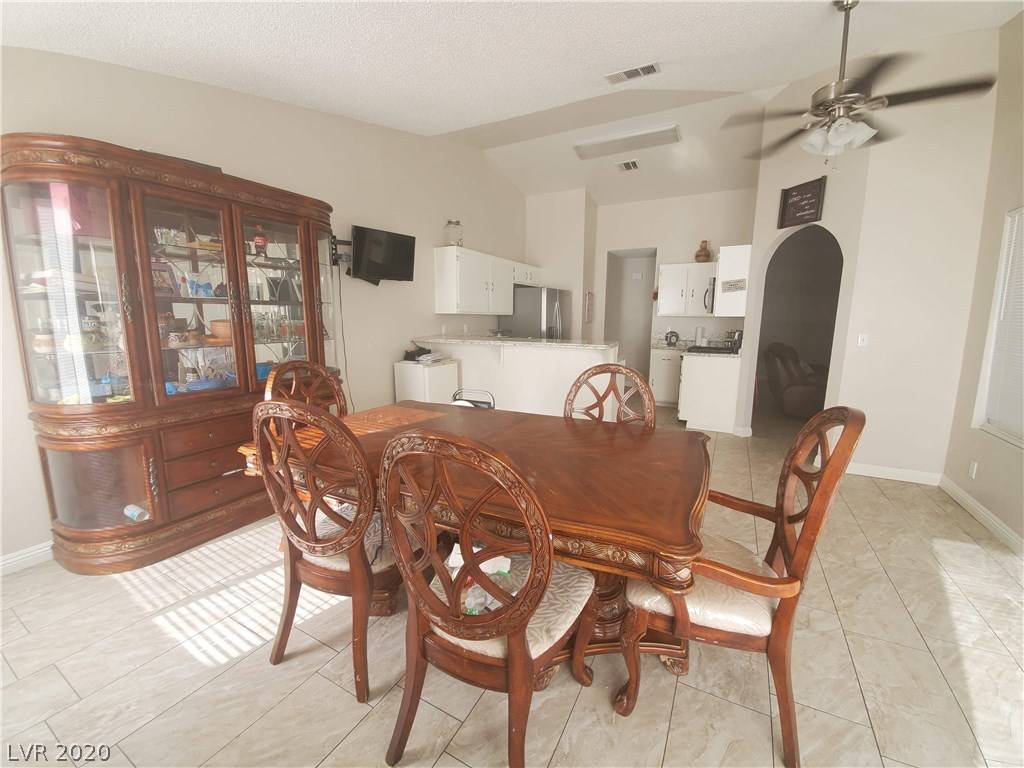 Las Vegas, NV 89142,5569 Forsythe DR