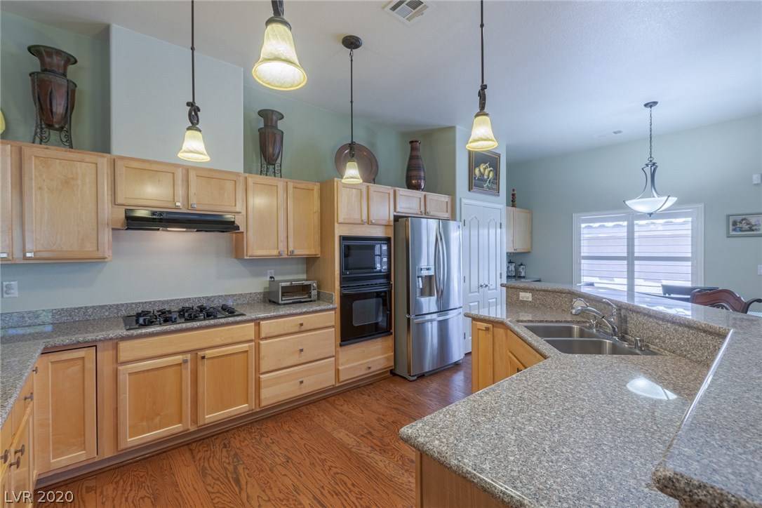 2382 Goldfire CIR, Henderson, NV 89052