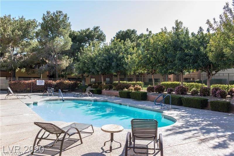 Las Vegas, NV 89108,2451 Rainbow BLVD #2077