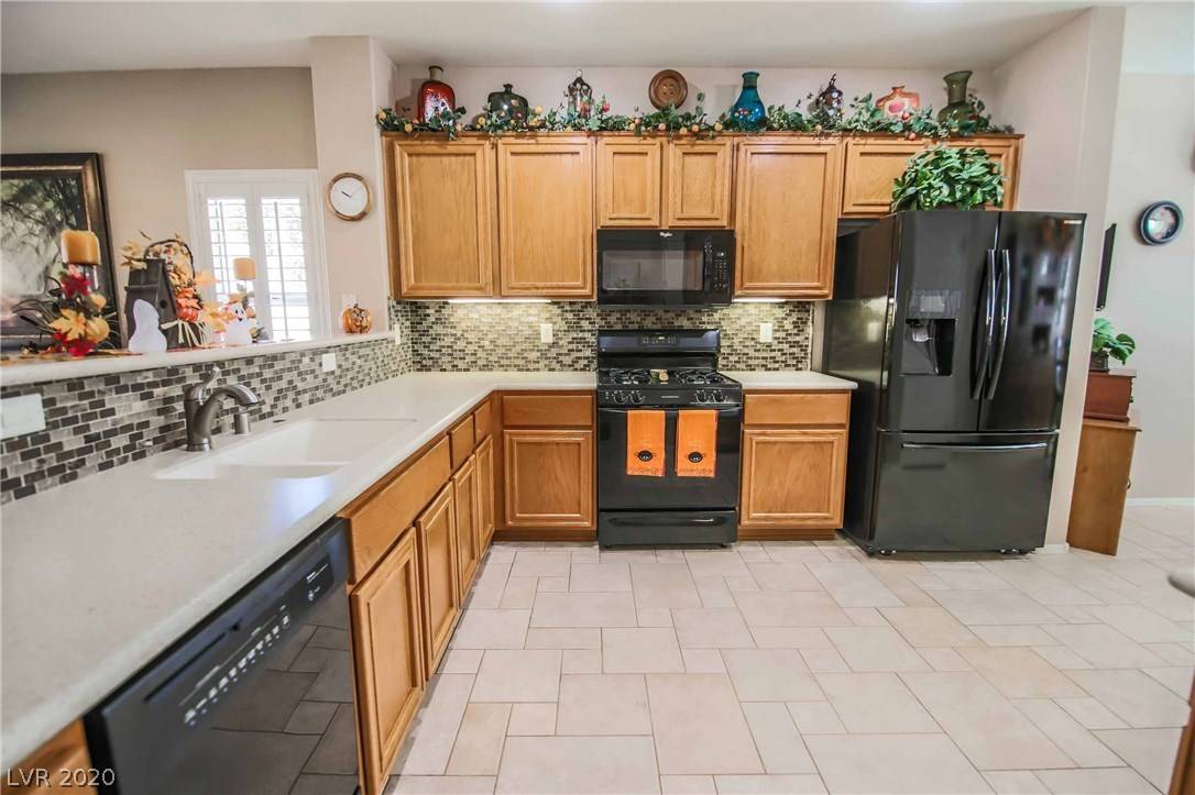 Henderson, NV 89052,1565 Bonner Springs DR