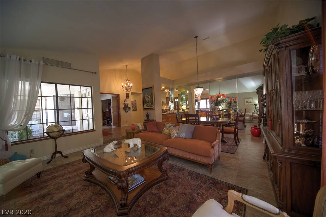 Las Vegas, NV 89117,3024 Donnegal Bay DR