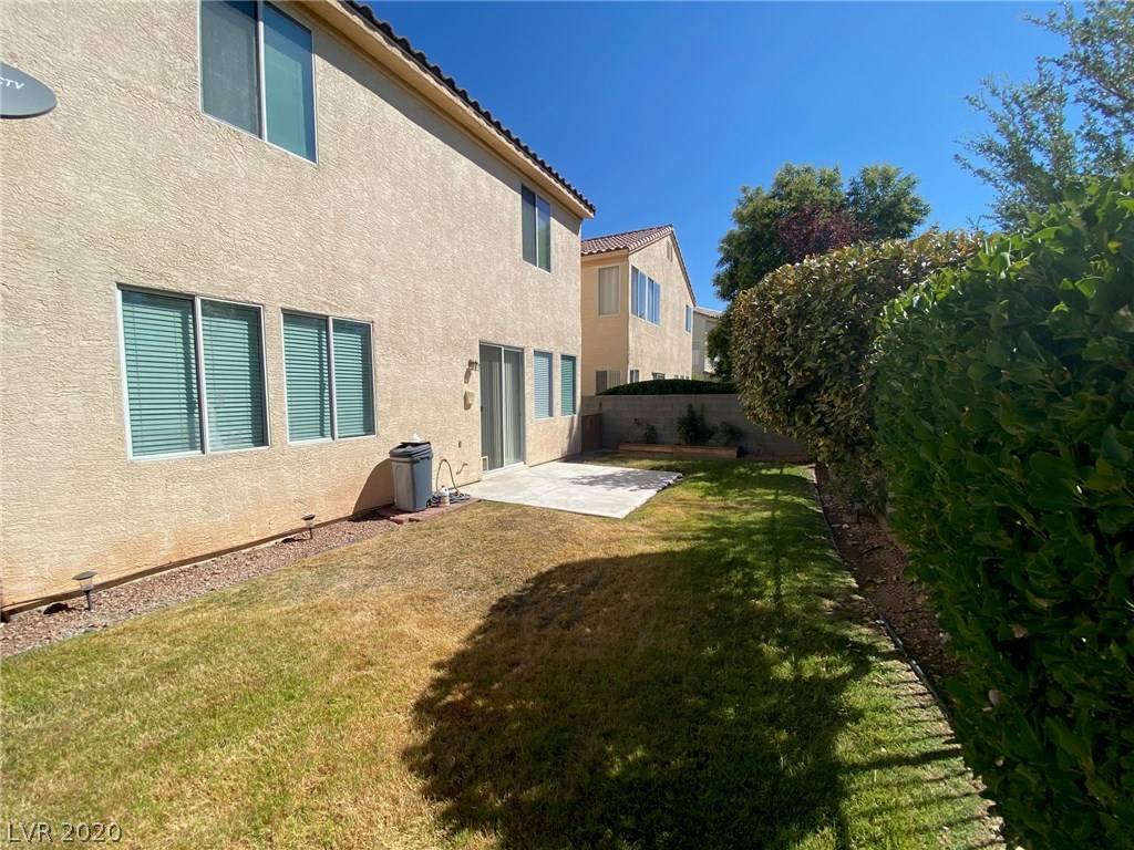 Las Vegas, NV 89117,9741 Floweret AVE