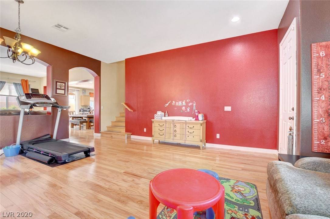 Las Vegas, NV 89149,9301 Dorrell LN