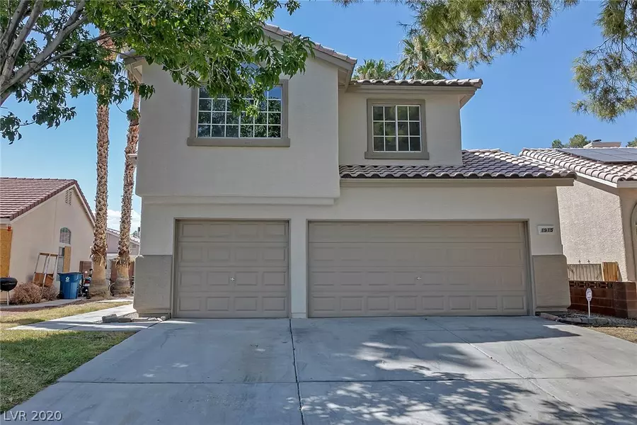 1915 Blue Ribbon DR, Las Vegas, NV 89142