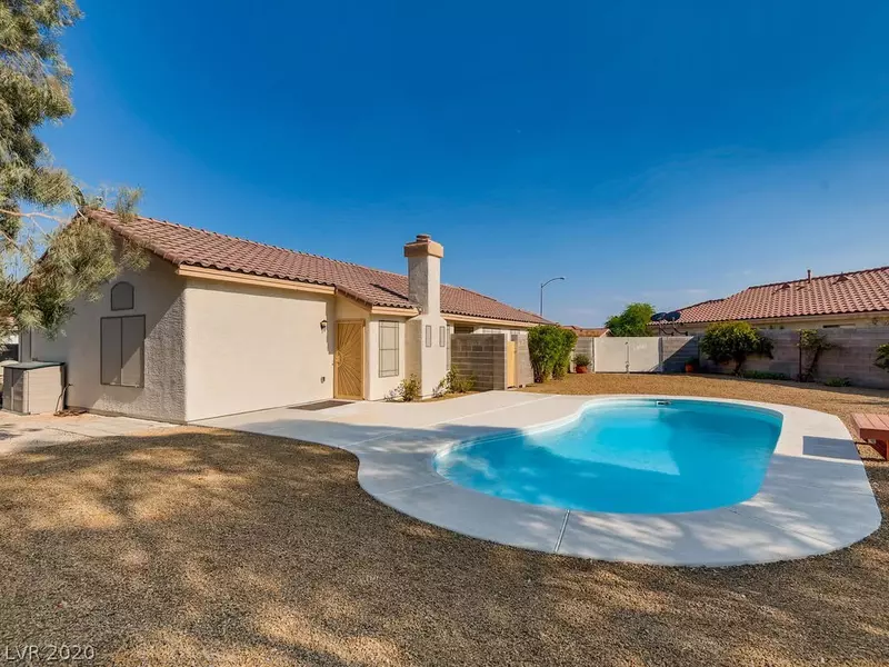 9398 Sailing Water AVE, Las Vegas, NV 89147