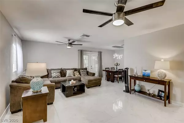 Las Vegas, NV 89120,3601 Villa Knolls East DR