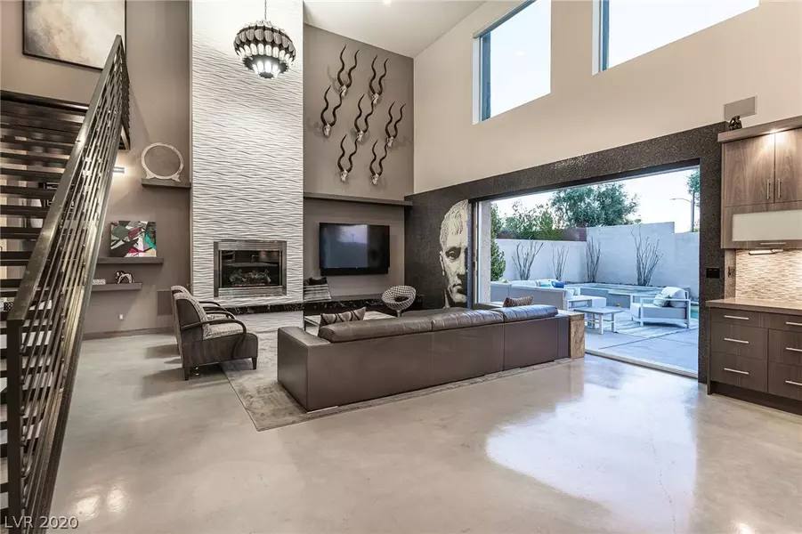 2607 Mystere CT, Las Vegas, NV 89117