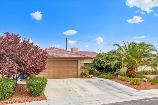 Las Vegas, NV 89130,6216 Minerva DR