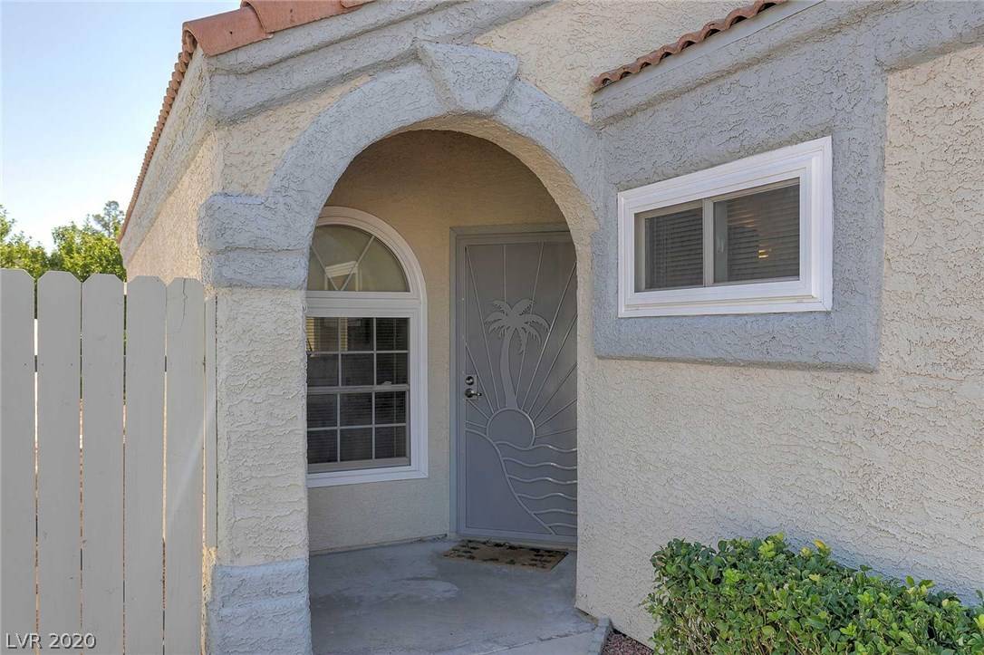 Las Vegas, NV 89108,2716 Cathedral LN