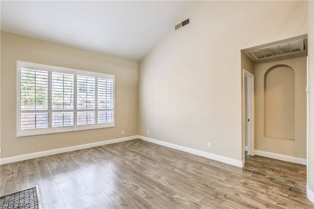 Las Vegas, NV 89134,9416 Sierra Summit AVE