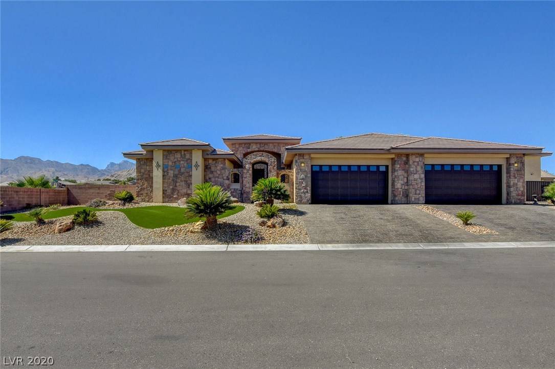 9690 Bright Angel WAY, Las Vegas, NV 89149