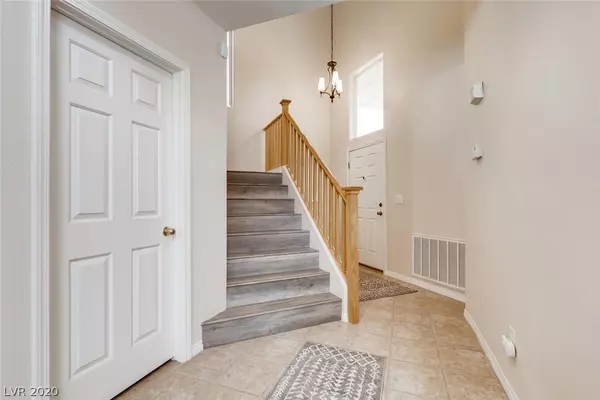 Las Vegas, NV 89143,9016 Big Plantation AVE