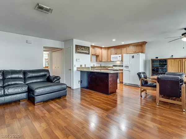 Las Vegas, NV 89128,7944 Calico Vista BLVD #102