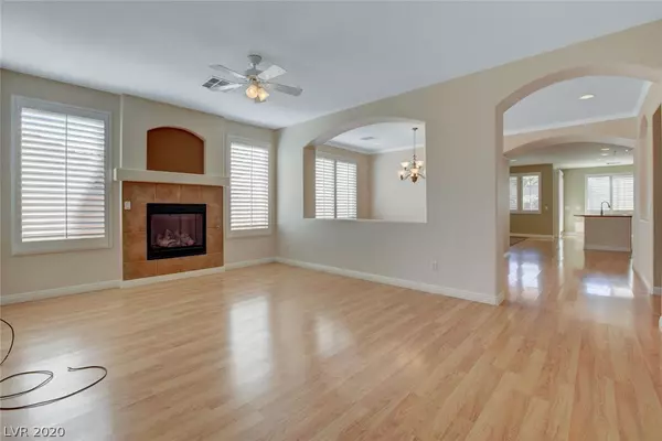 Las Vegas, NV 89149,6947 China Ridge CT