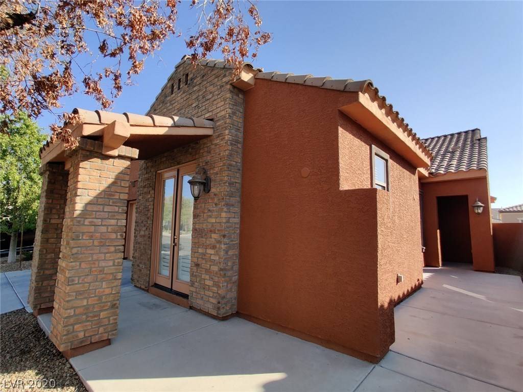 Henderson, NV 89011,445 Via Stretto AVE