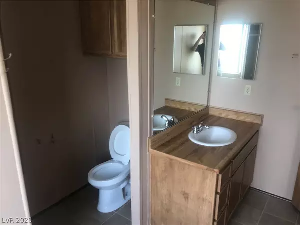 Indian Springs, NV 89018,440 Clark LN