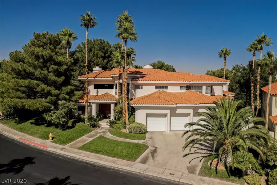 35 Princeville LN, Las Vegas, NV 89113
