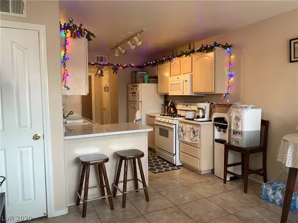 Henderson, NV 89052,505 Wanderer PL