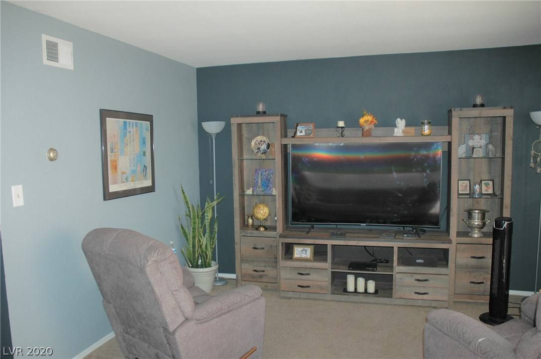 Boulder City, NV 89005,870 Avenue B #306