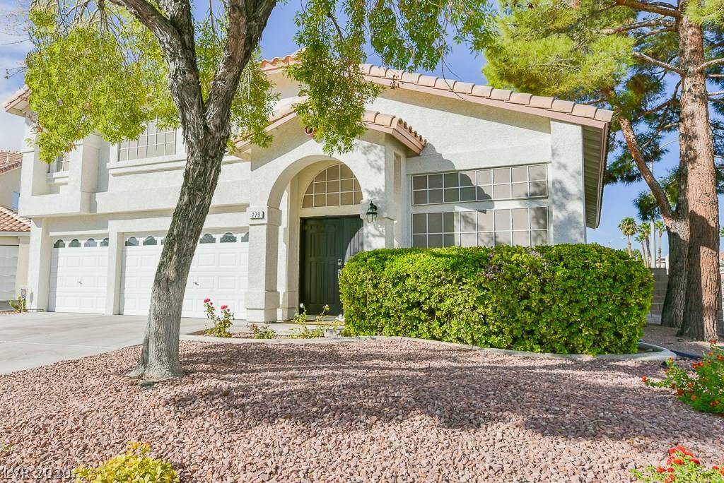 279 Plaza Capri CT, Henderson, NV 89074