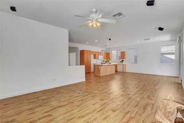 Henderson, NV 89052,770 Rise Canyon DR