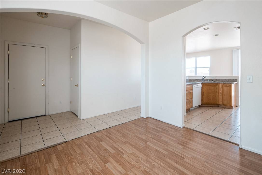 Henderson, NV 89015,520 Fork Mesa CT